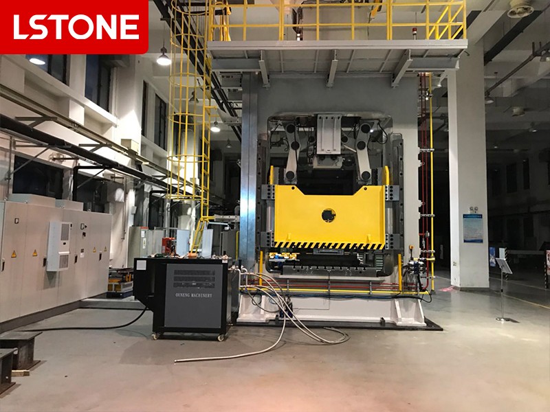 油溫機(jī)用的是什么油