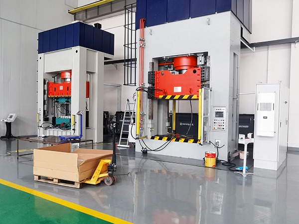 玻璃鋼模壓-汽車部件電池盒 (1)